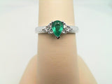 14Kt White Gold 0.13Ctdw 0.36Ctgw Natural Round Diamonds With Genuine Pear Shaped Emerald And Round Diamond Ring Size 7